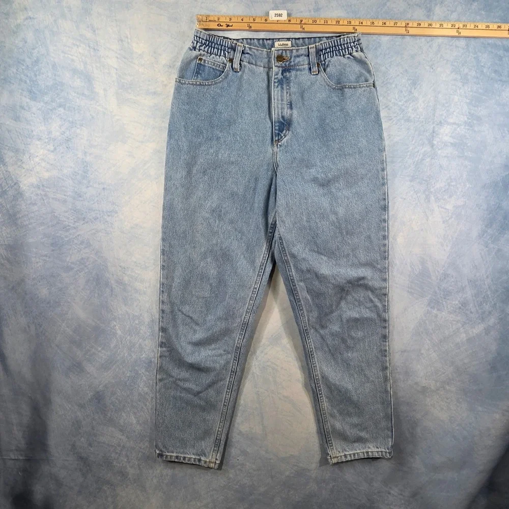 LL Bean Original Fit Relaxed Light‎ Wash High Rise Mom Jeans Womens 8 Pet